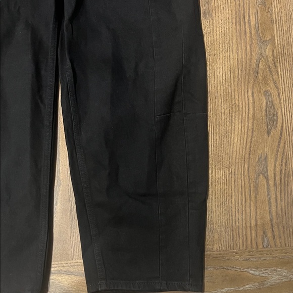 Old Navy Black Barrel Leg Pants - Picture 5 of 5